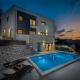 Villa Salt - 10 people, heated pool, Trogir, near beach & Split airport, Trogir (zdjęcie 9)