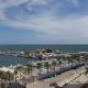 Apartment on the harbor, first line with beautiful sea view in 4 star hotel Fuengirola - Photo 8