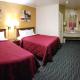 Super 7 Motel, Sedalia (photo 3)
