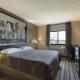Super 8 by Wyndham Bridgeview/Chicago Area - Photo 7