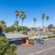 Super 8 by Wyndham Bakersfield/Central, Bakersfield
