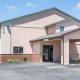 Super 8 by Wyndham Osceola IA, Osceola