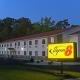 Super 8 by Wyndham Radcliff Ft. Knox Area, Radcliff (photo 7)