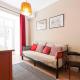 Sunny orange garden apartment in central Lisbon, Lisbon - Photo 7