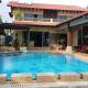 Melaka Beachfront Villa with Pool, Malacca (foto 4)
