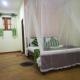 Dinaro Guest, Ella (foto 5)