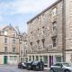 Old Town Edinburgh Apartment close to Castle and Royal Mile Эдинбург - Фото 7