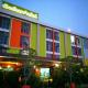 Lert Sri Hotel, U Thong