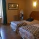 Logis Le Saint Cyr, Montmelard (foto 10)