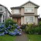 Helen's House / Close to Skytrain and Airport