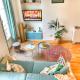 Homelivia, Appart FRIDA, mezzanine, déco raffinée et balcon, Nice - Photo 3