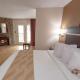 Quality Inn & Suites Gatlinburg North, Gatlinburg - Fotografie 3