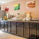 Quality Inn & Suites, West Bend (fotografie 5)
