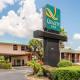 Quality Inn & Suites Orlando Airport - Photo 1