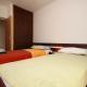 Apartments by the sea Starigrad, Paklenica - 6626, Starigrad-Paklenica (Foto 9)