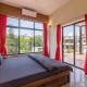 StayVista's Greenwoods Villa 6 - City-Center Villa with Private Pool, Terrace, Lift & Ping-Pong Table, Lonavala - Foto 4