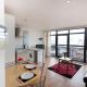 Lace Market Apartments - City Centre - 4 Beds Apartment with 2 Bathrooms and full Kitchen in George Street - close to Motorpoint Arena and Victoria Centre Shopping Centre and the Mercure Hotel - Outdoor Parking for Cars or Vans at five pounds a day, Nottingham - Foto 8