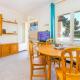 Apartment Velazquez-5 by Interhome, Roses (foto 7)