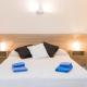Apartment Velazquez-3 by Interhome, Roses (foto 3)