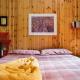CENTRAL WOODEN CHALET WITH FOREST VIEW, Madonna di Campiglio - Fotografie 3