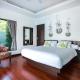 Spacious 4 Bedrooms Private Pool Villa in Phuket Rawai Beach - Zdjęcie 2