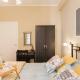Modern Antique Private rooms with shared bathroom near to Acropolis Museum and metro station, Athen - Foto 7