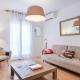 UrbanChicMalaga 3 Bedroom Spacious Quiet Historic Malaga Apt, Малага - Фото 1