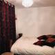 Modern cosy room with private bathroom, Harrow (fotografie 3)