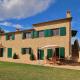 Cottage in Montelabbate with Pool & Forest, Montelabbate