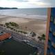 Prédio Frente a Praia