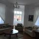 Nokturn Apartament, Dušníky