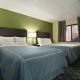 Travelodge by Wyndham Cleveland Lakewood - Foto 7