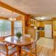 4 Bed 2 Bath Vacation home in Whittier, Whittier (fotografie 10)