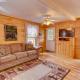 4 Bed 2 Bath Vacation home in Whittier, Whittier (fotografie 9)