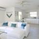 Sea Glass Villa - Spacious 3 Bed / 2 Bath (Lantana 39), Saint James - Foto 1