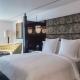 Four Seasons Hotel London at Tower Bridge, Londres - Photo 6