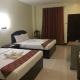 Hollywood Suites