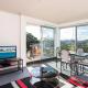 Albert Court 8, Forster