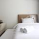 Comfortable Studio at Beverly Dago Apartment near ITB By Travelio, Bandung - Fotografie 9