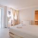 Porta Nuova Apt X6 with Balcony, Turin - Photo 3