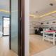 Modern Apartment Across the Ponds by BookingHost, Varsavia - Foto 10
