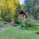 Rustling Waters Getaway, Rhododendron