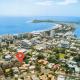2 Bedroom Unit Mooloolaba- Walk to the Beach