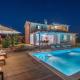 Villas Adagio, Rojnići