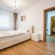 Spacious & Bright 2 bedroom Central Apartment, Oradea - Photo 2