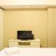 Homey Studio at The Oasis Cikarang Apartment By Travelio - Fotografie 7