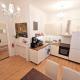 KVH by ROCKCHAIR Apartments l SUPERHOST Status l Boxspringbett am Schloss Charlottenburg welcomes you!, Berlin - Foto 2