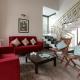 Pura Vida by StayVista - A hill-view villa with Modern interiors & Swimming pool, Lonavla - Foto 3