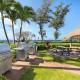 Islander on the Beach 352 OCEANFRONT *PENTHOUSE* AC Pool Капаа - Фото 10