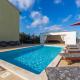 Beautiful villa Rampic with private pool near the beach in Fazana, Fažana (fotografie 4)